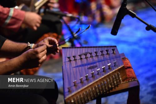 هفت دستگاه موسیقی ایرانی برای سنتور کتاب شد